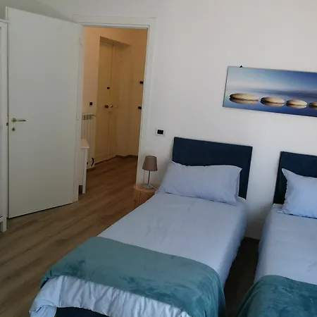 Lucy Apartment *